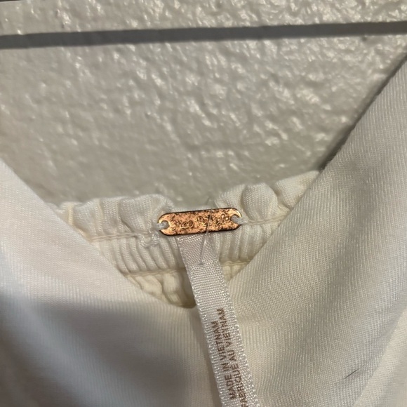 Free People CeCe Halter Flowy Milk Blossom Tank Top size Small - Picture 4 of 6